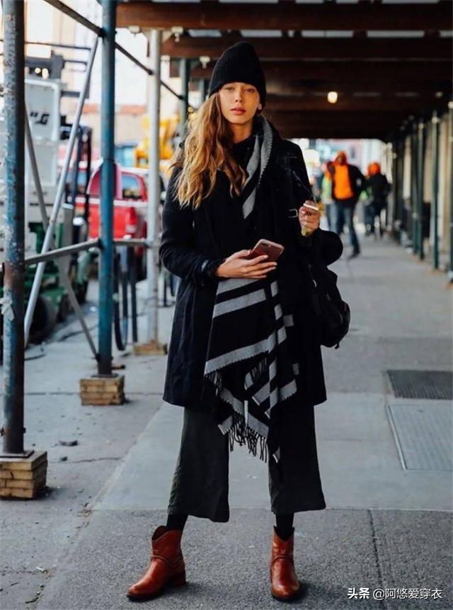 秋冬最火小黑靴买这4双准没错,秋冬新款高级感长筒靴小个子