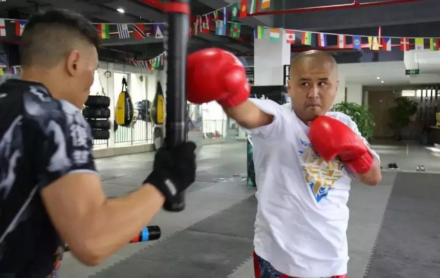咏春vs太极雷雷,太极雷雷vs咏春余昌华