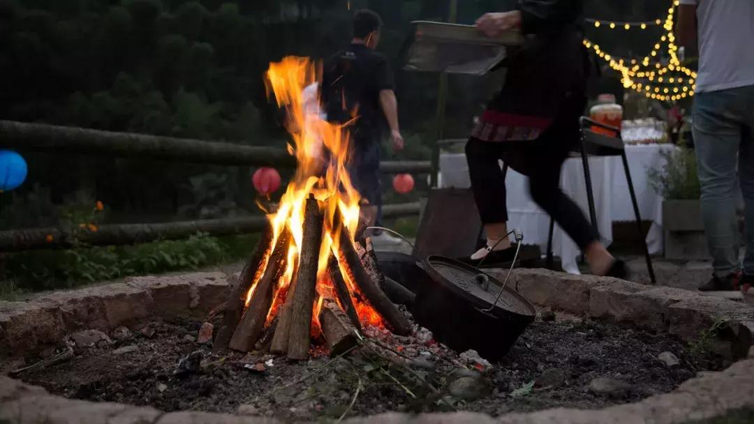 一家三口春节7天旅游民宿,春节去哪里民宿玩推荐一下