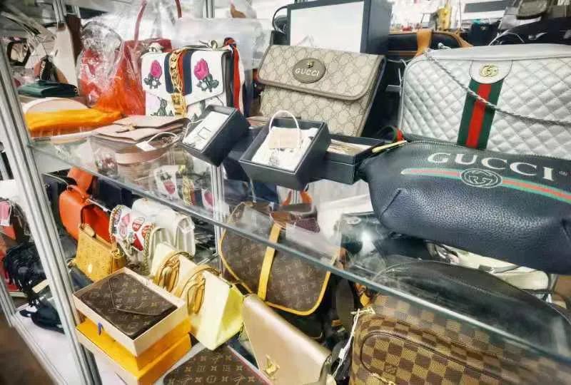 为什么古驰比香奈儿便宜,gucci和香奈儿哪个更高档