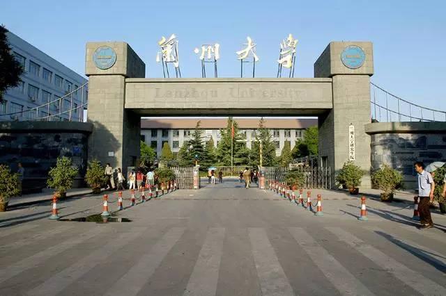 高分考生自我介绍,高考自我介绍400字