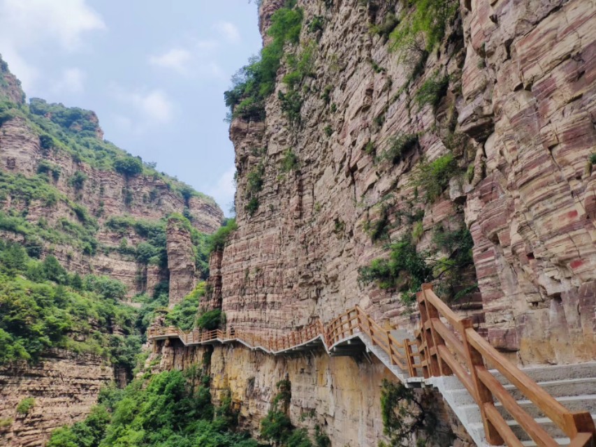 古诗词最好一句让人意难平的名句,诗词中难以启齿的19个字