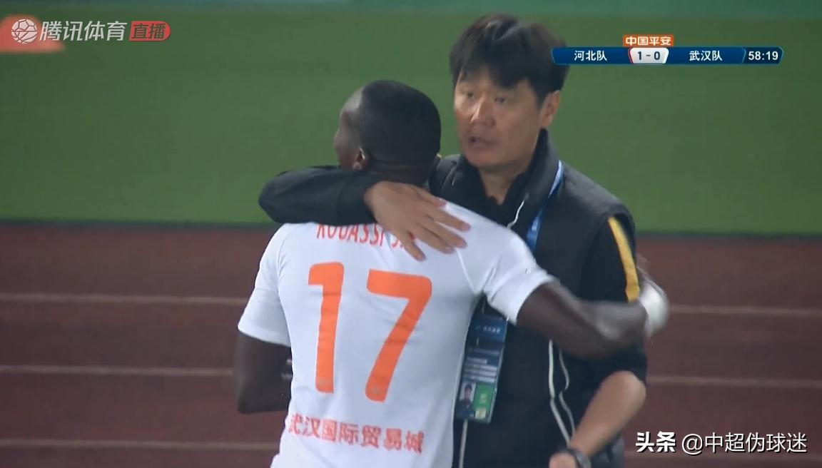 中超现神奇换人:国脚登场2分钟破门,李霄鹏换人后5分钟扳平