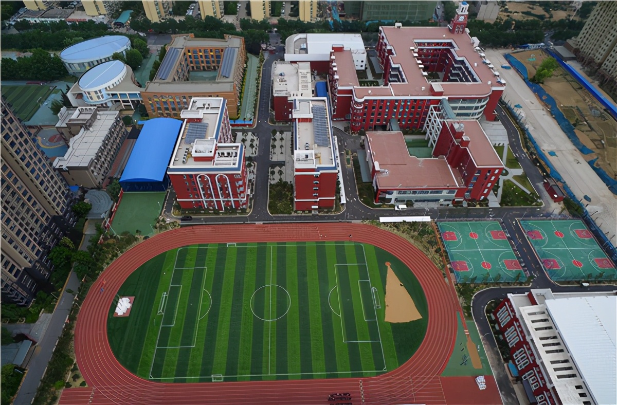 献礼郑州教育“十三五”丨内外兼修的郑州18中驶入发展快车道