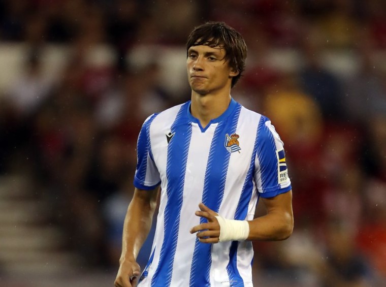 球探报告：勒诺尔芒，法国队右中卫的新选择？