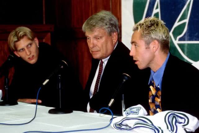 纳什为什么能抢走科比mvp,经典回顾纳什与科比mvp之间的对决