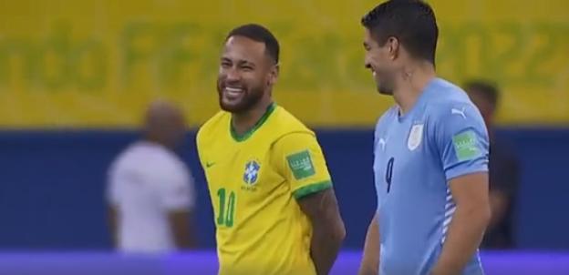 世预赛南美区积分榜，巴西第10胜，阿根廷1-0，3队只差1分争第3