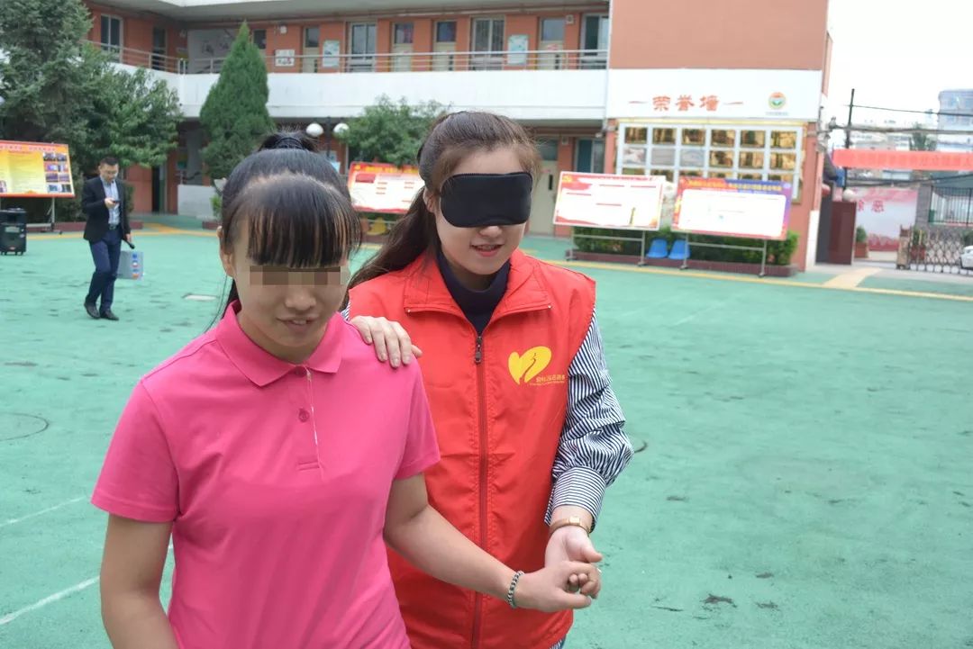 小西湖碧桂园足球赛,碧桂园学校足球赛