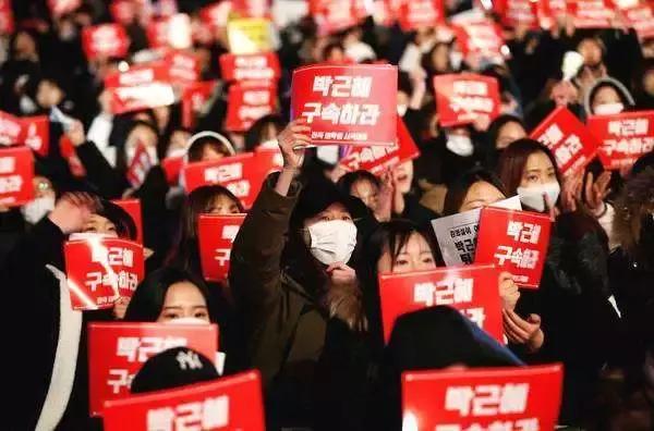 恶魔在人间维护正义,天使和恶魔在人间打架