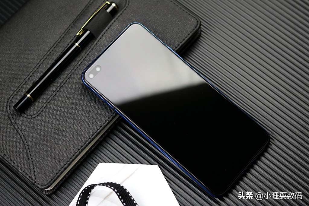 年轻人首选高性价比5g,年轻人值得买的手机中高端