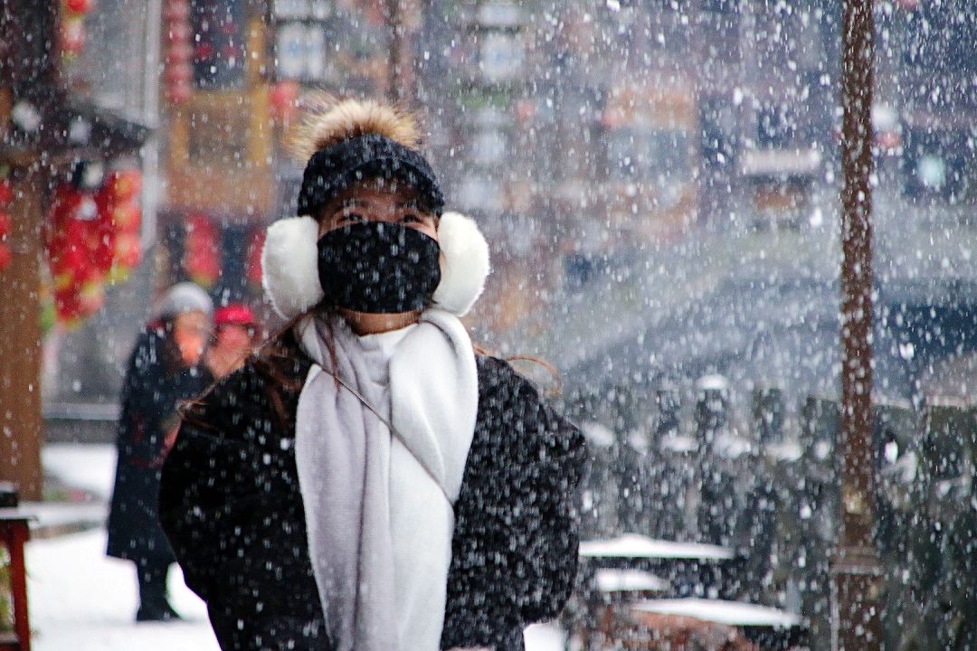 业余自由摄影师靠什么赚钱,摄影师是如何赚钱的