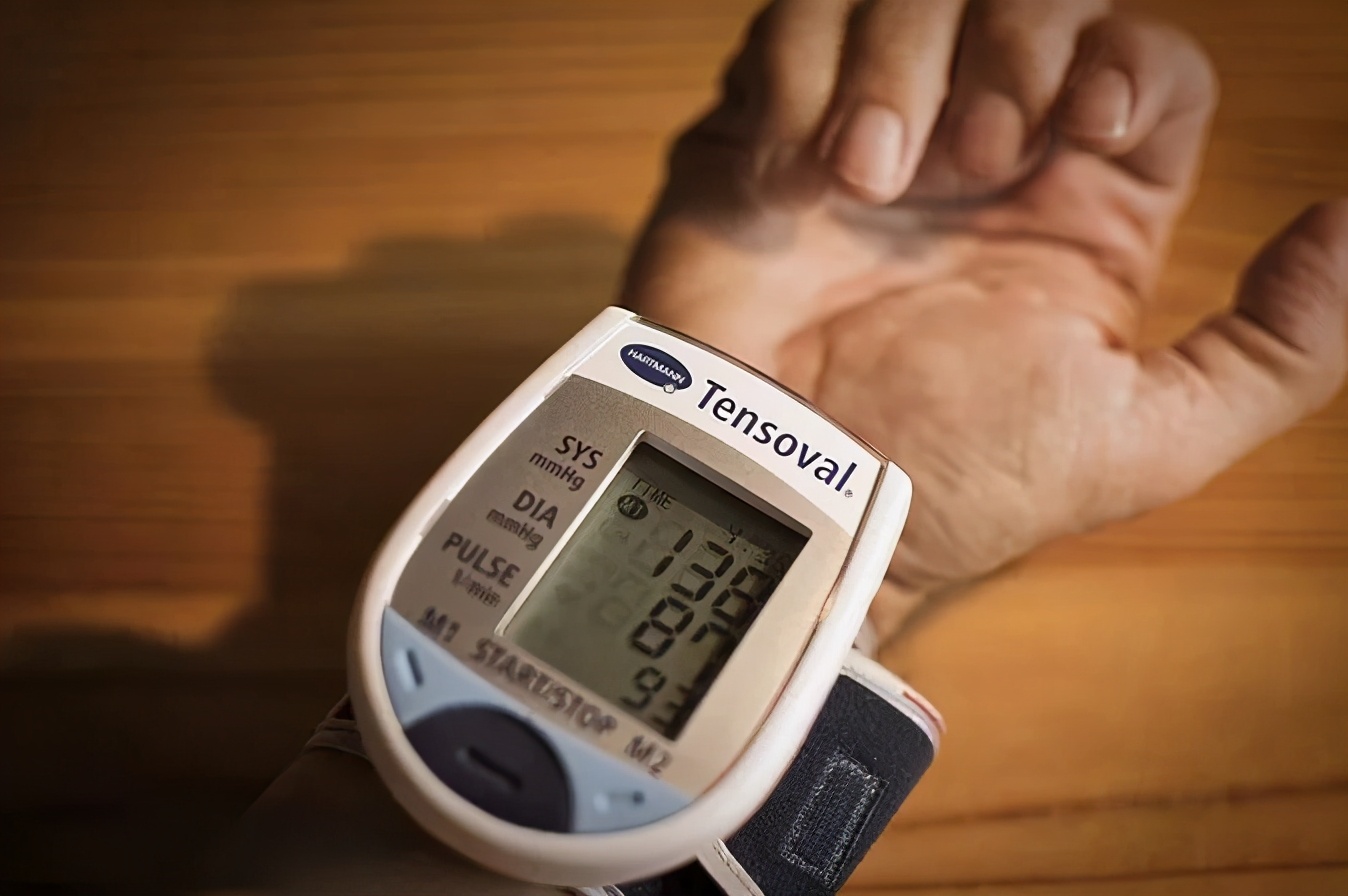 头晕检查各项指标都正常是啥原因,头晕脑胀整天昏昏沉沉ct检查正常