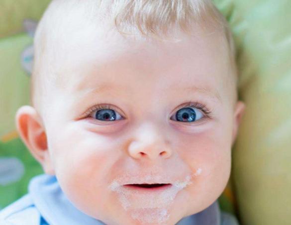 堵奶妈妈的自救指南,堵奶怎么用吸奶器快速吸出来