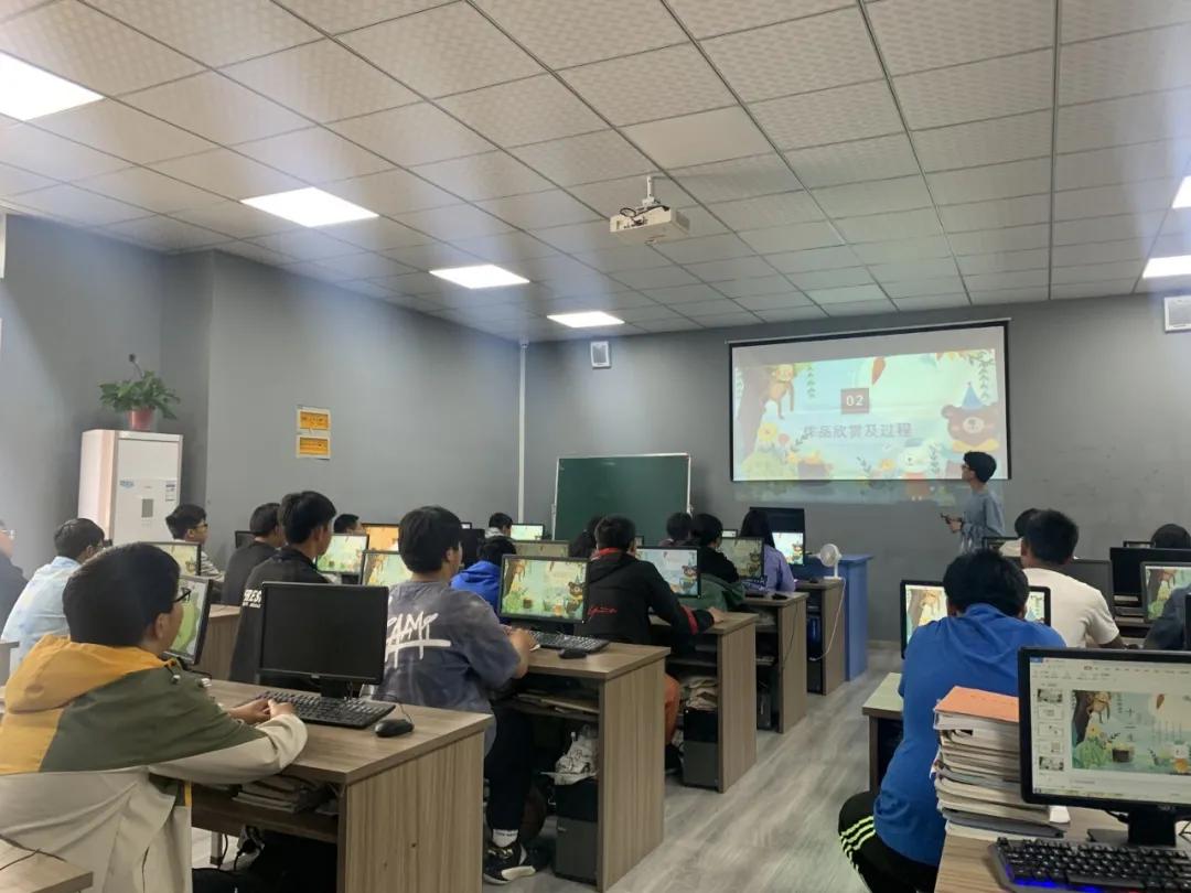 盐城北大青鸟：初中生想学技术，选择什么行业好？