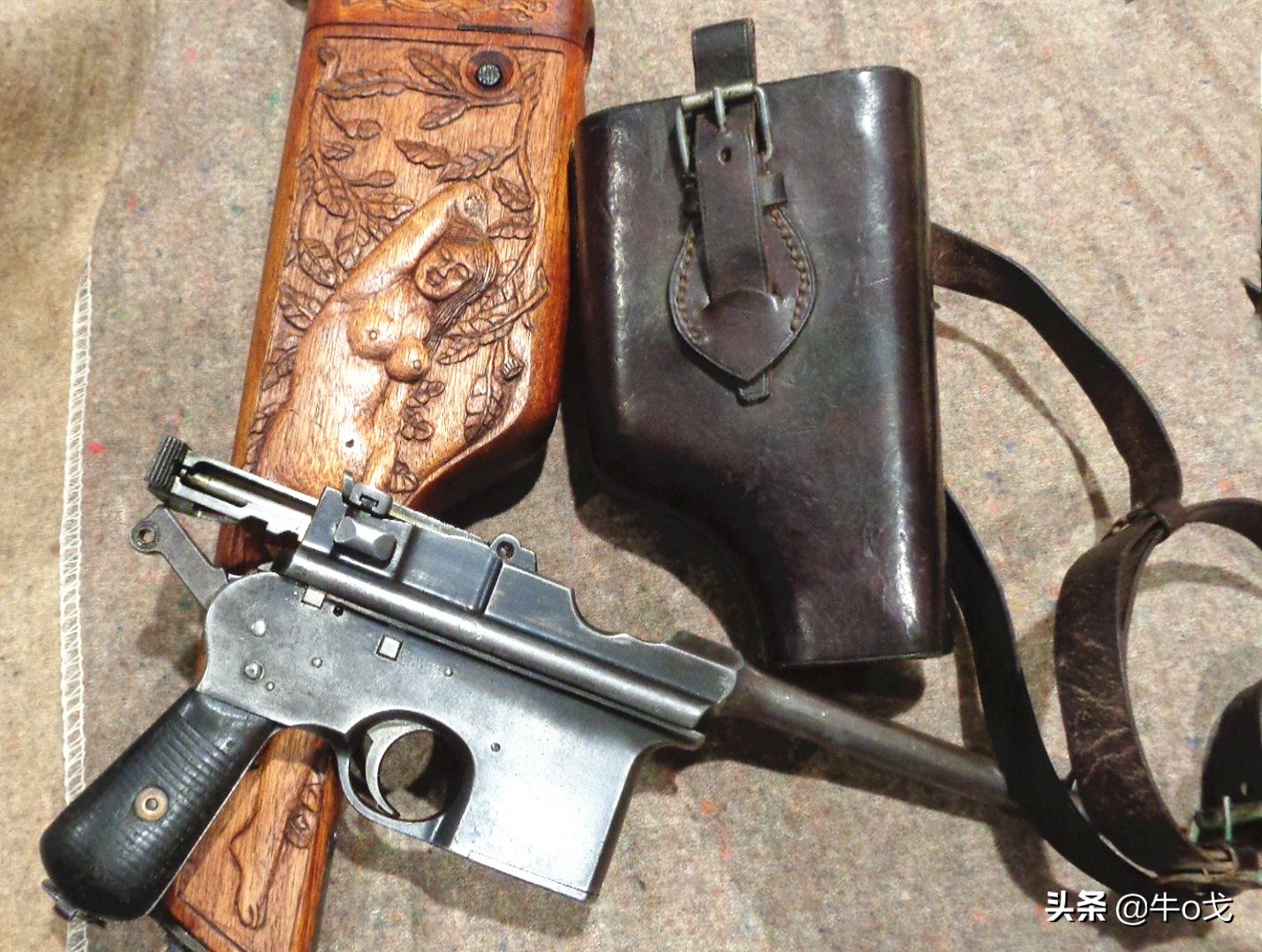 驳壳枪木质枪套玩具,驳壳枪和牛皮枪套的合体叫什么