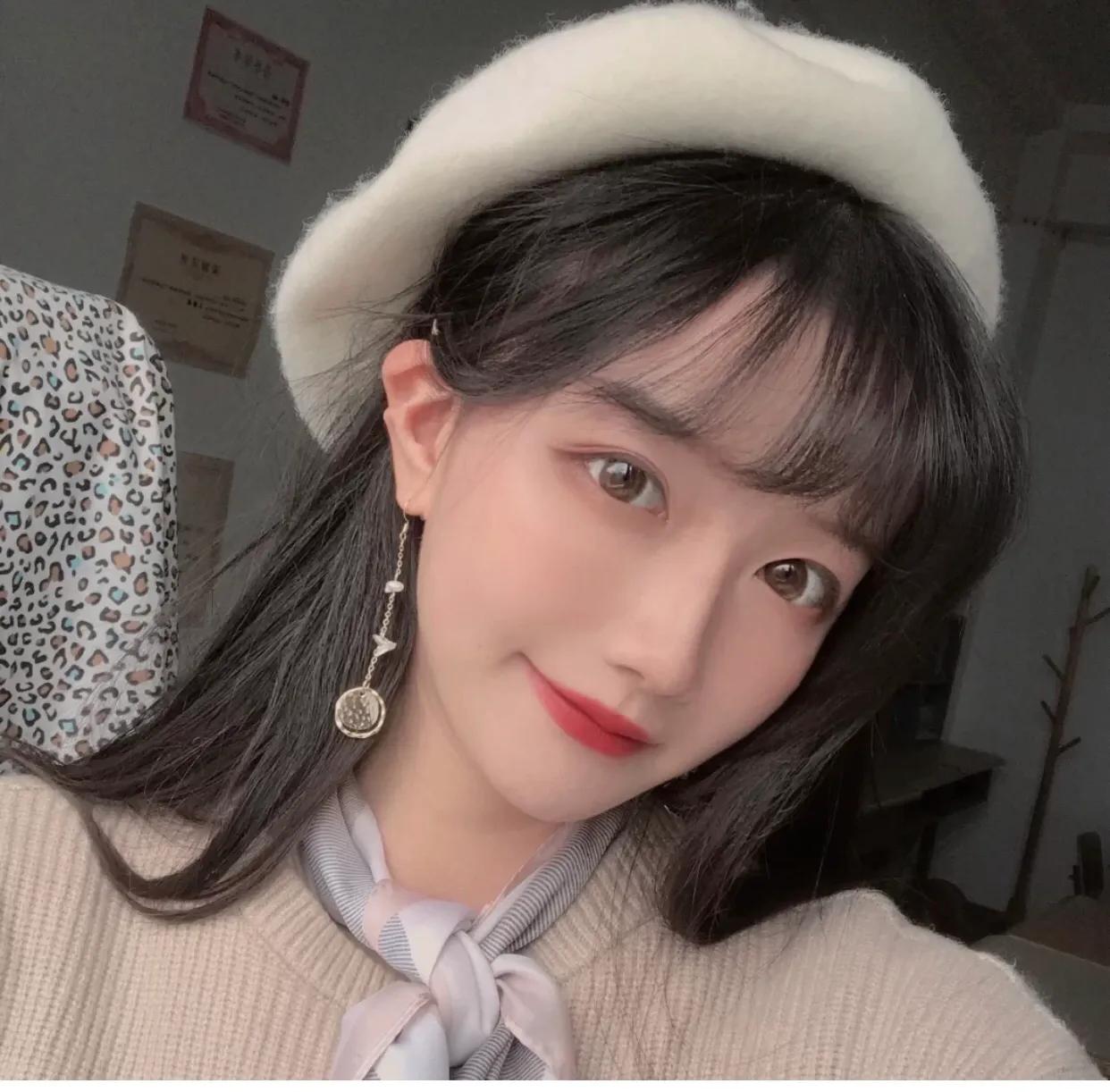 石原里美同款藏青色贝雷帽,石原里美樱桃红贝雷帽穿搭