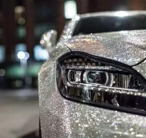 钻石与水钻的区别在哪里图片,什么是宝石什么是水钻什么是水晶