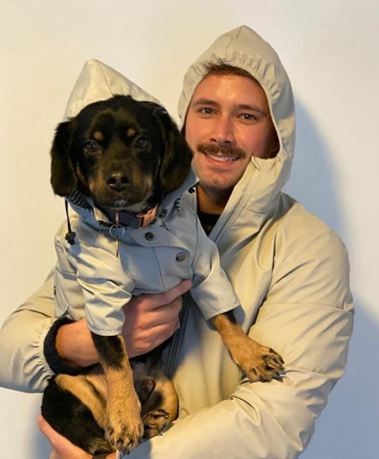 暴风雨“西娅拉”登陆英国，有人却在强风中作死遛狗