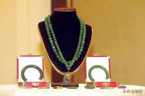 清朝皇室与朝珠,清朝皇帝的朝珠和108颗佛珠