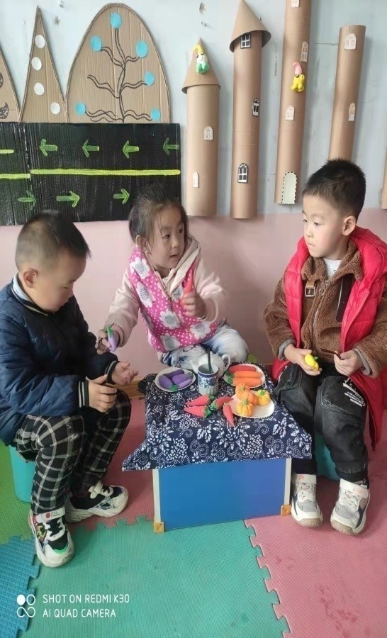 手工制作幼儿园废物利用户外玩具,废物利用制作区角玩具