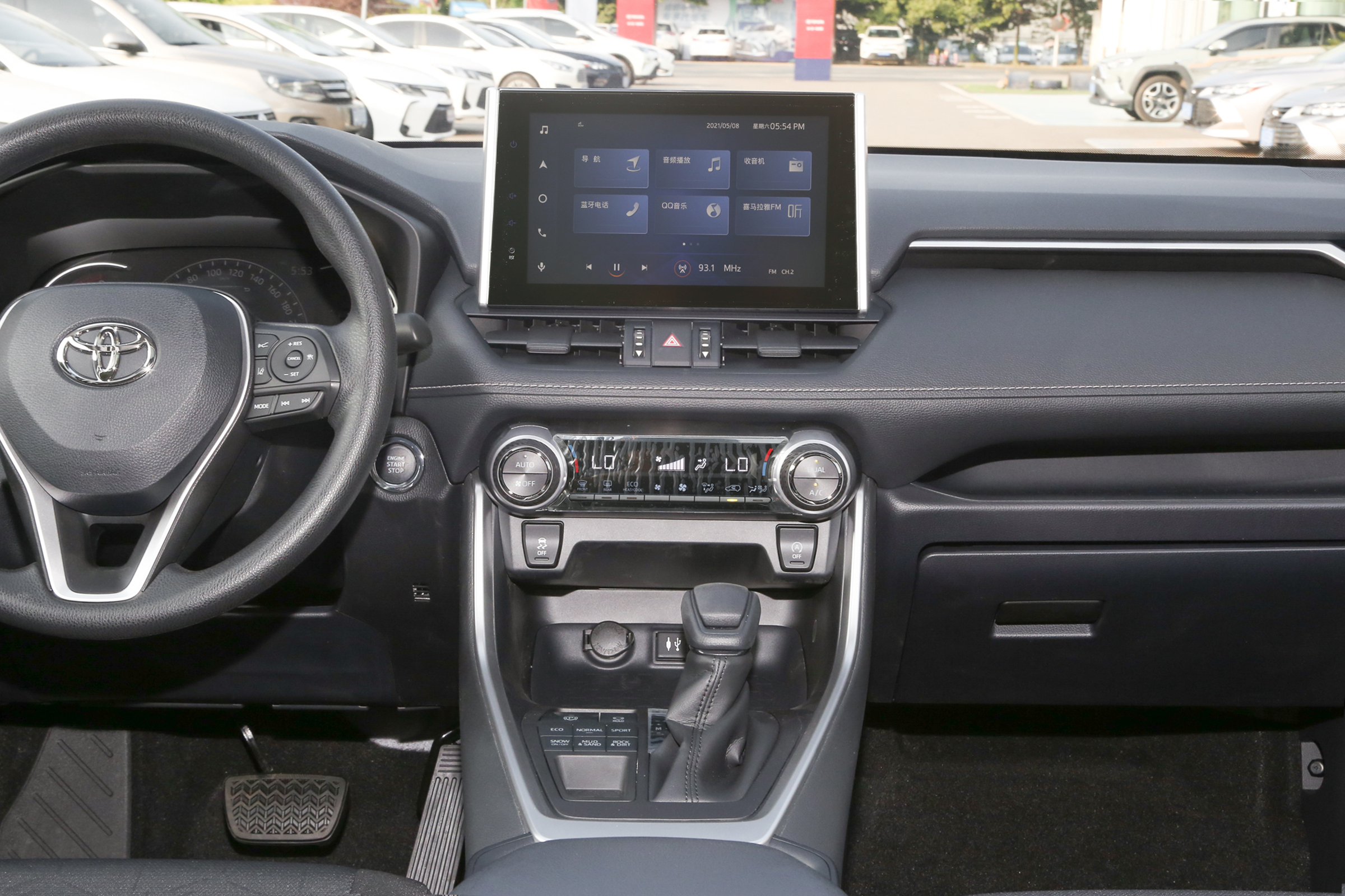 rav4荣放车型介绍,rav4荣放2024款混动版测试