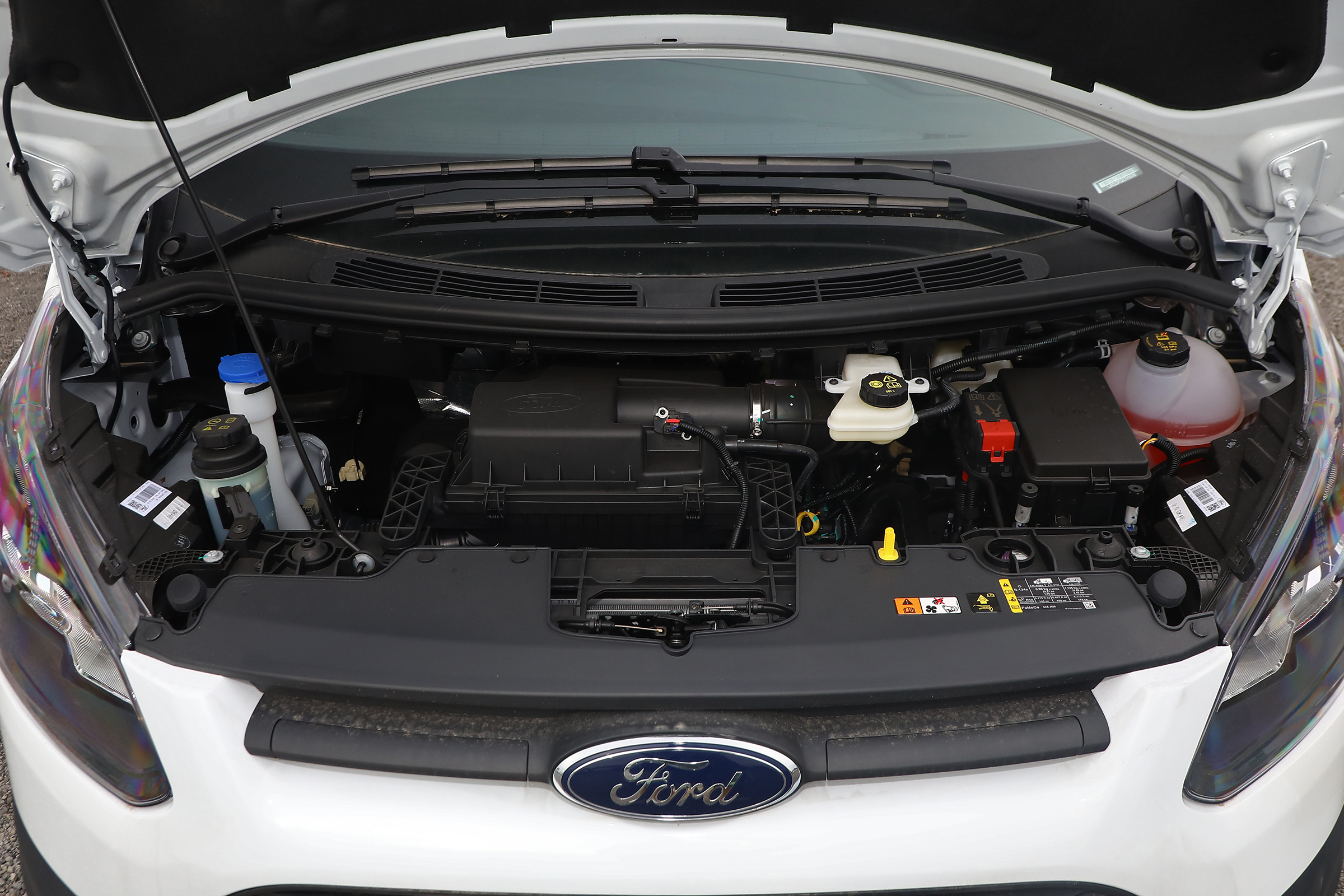 福特新全顺1.5t落地价格,福特新全顺14.98万