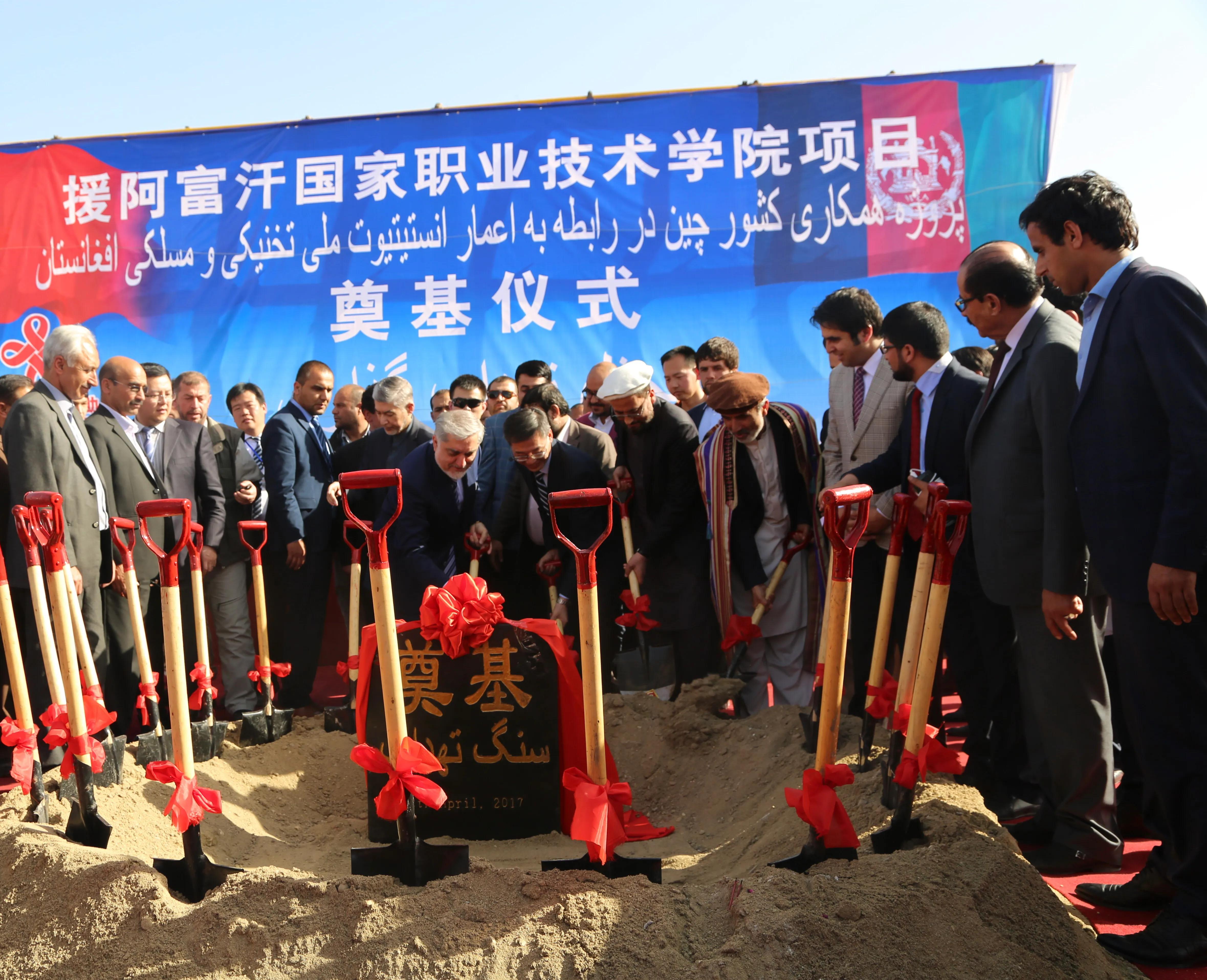 中企助阿富汗致富成功,开铜矿,搞农业,农民半年赚了上千万