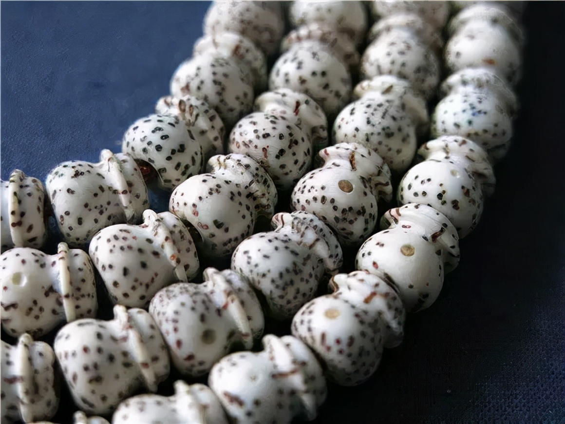 星月菩提有哪几种造型,星月菩提特殊造型