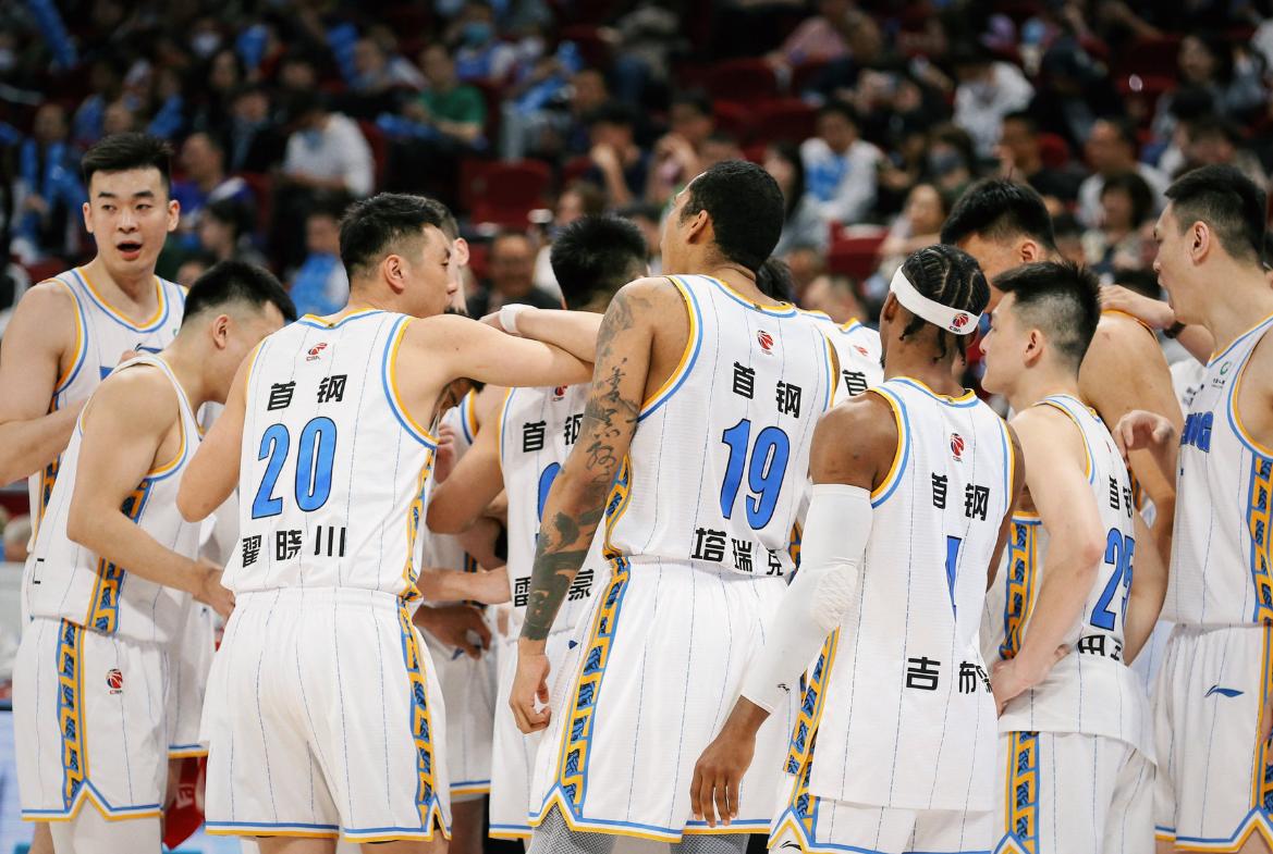 曝周琦将加盟辽宁队,曝周琦大概率去北京首钢