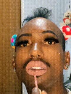 抖音黑人老嫂子搞笑表情包合集