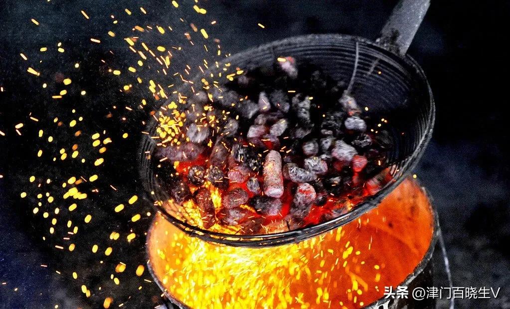 淄博烧烤火了接待游客多少,揭秘淄博烧烤