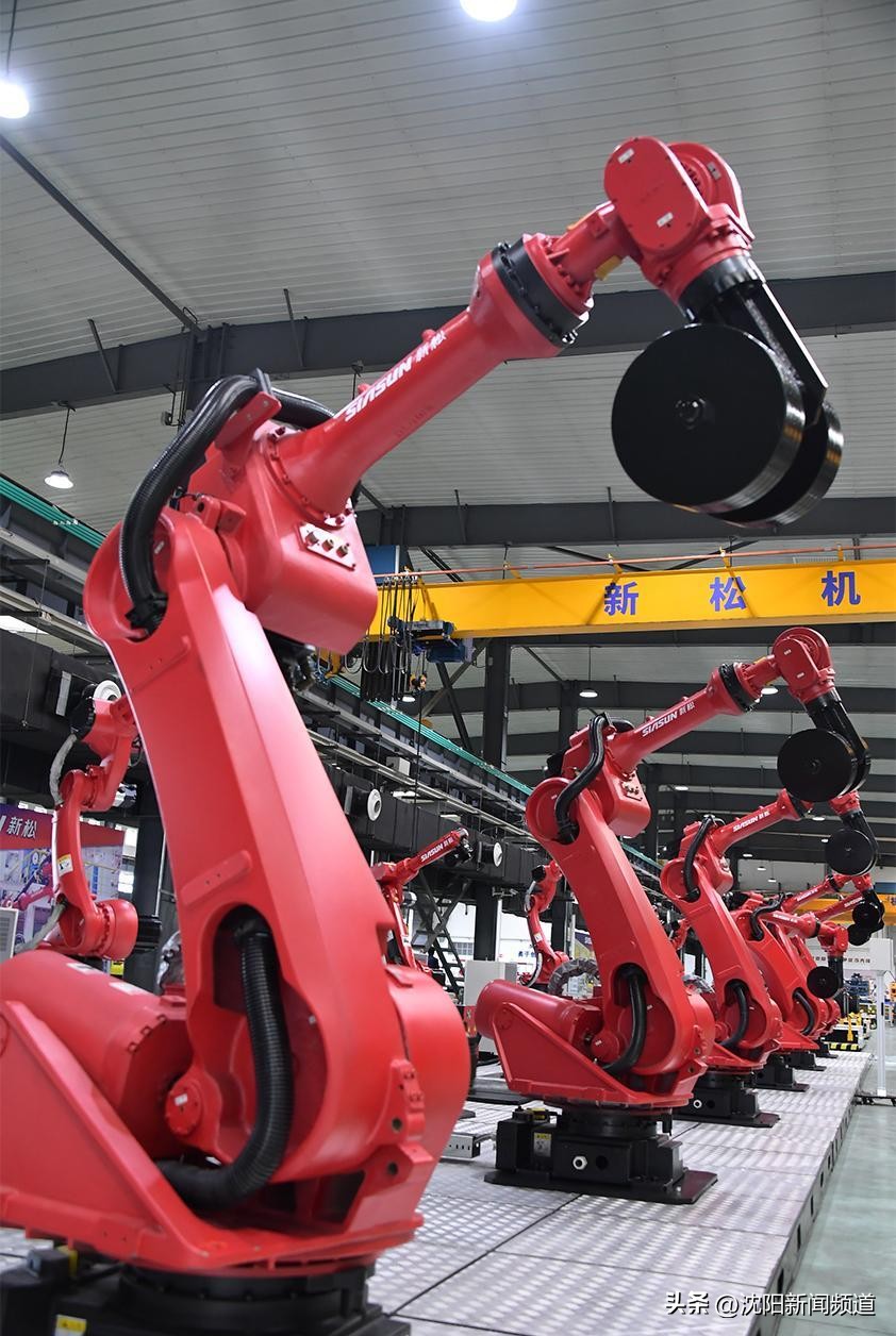 【沿着总书记的足迹】沈阳新松：为了“中国速度、中国水平”全力以赴