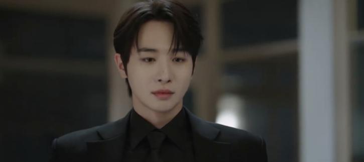 神圣的偶像韩剧讲的什么,木偶的季节韩剧推荐