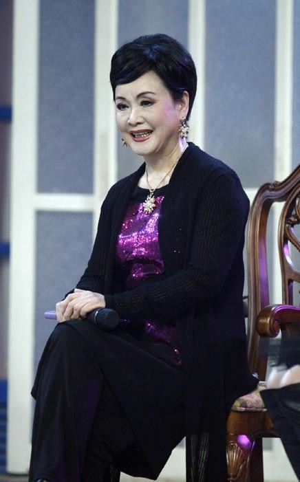李谷一有几次婚姻,李谷一第一任丈夫相差几岁