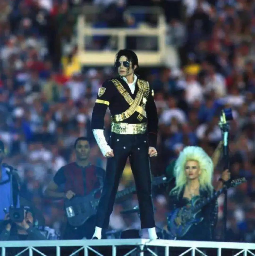 迈克尔杰克逊beatit演唱会,迈克尔杰克逊来中国开演唱会吗