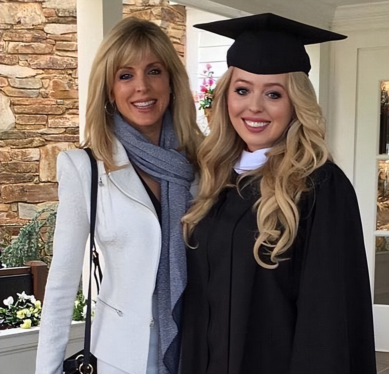 蒂芙尼特朗普和巴伦,伊万卡蒂芙尼近期照片