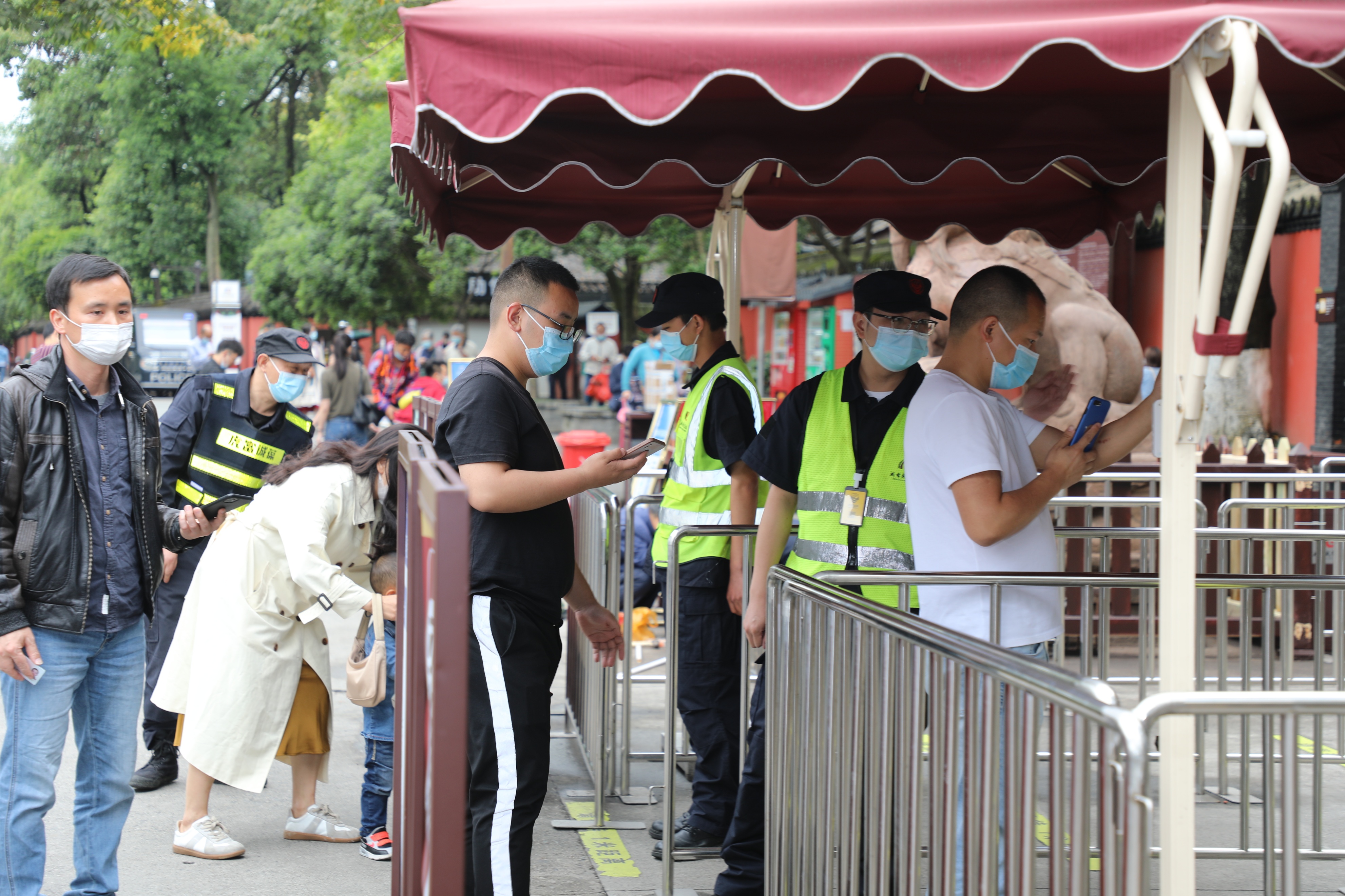 五一锦里古街,锦里街访