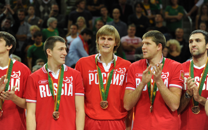 世界上篮球联赛收入排名,cba职业篮球和nba哪个厉害