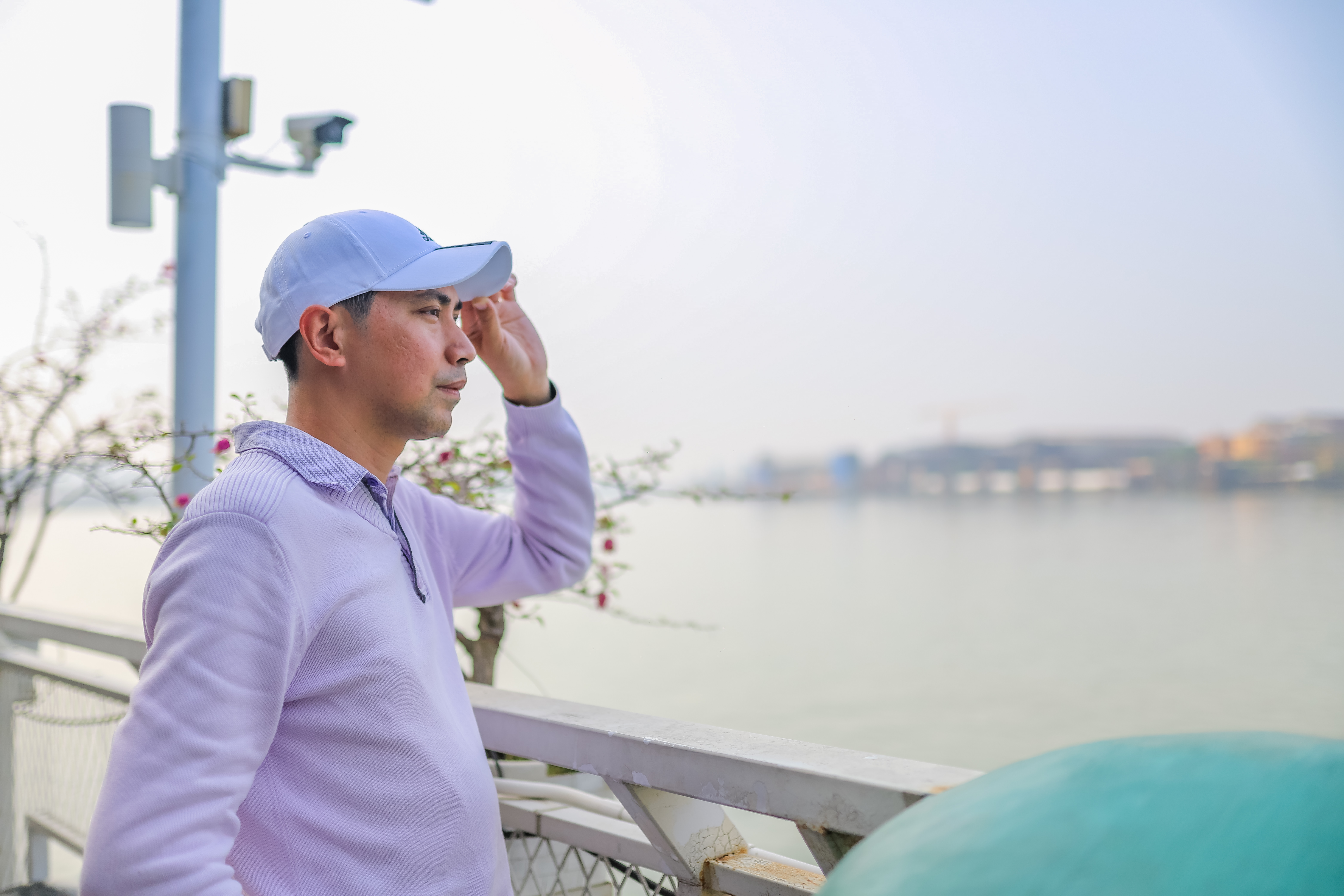 简单酒馆涂鸦手绘墙,镰仓灯塔