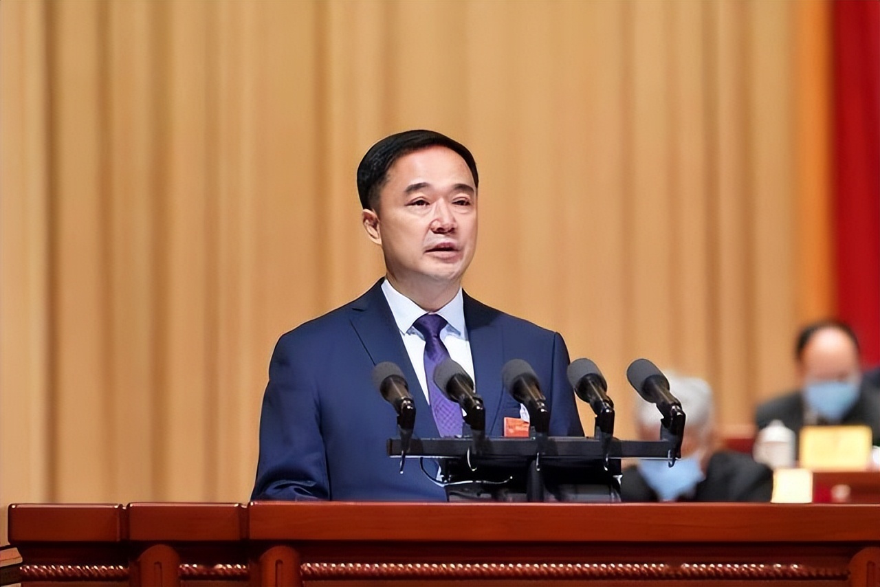 閮戝窞甯傚競闀挎槸鍓渷绾у畼鍛樺悧,閮戝窞甯傚涔﹁鍜屽競闀块兘鏄皝