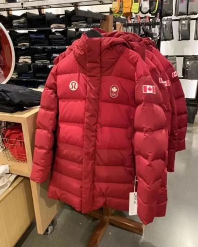 冬奥会开幕式羽绒服火出圈,冬奥会开幕式羽绒服大比拼