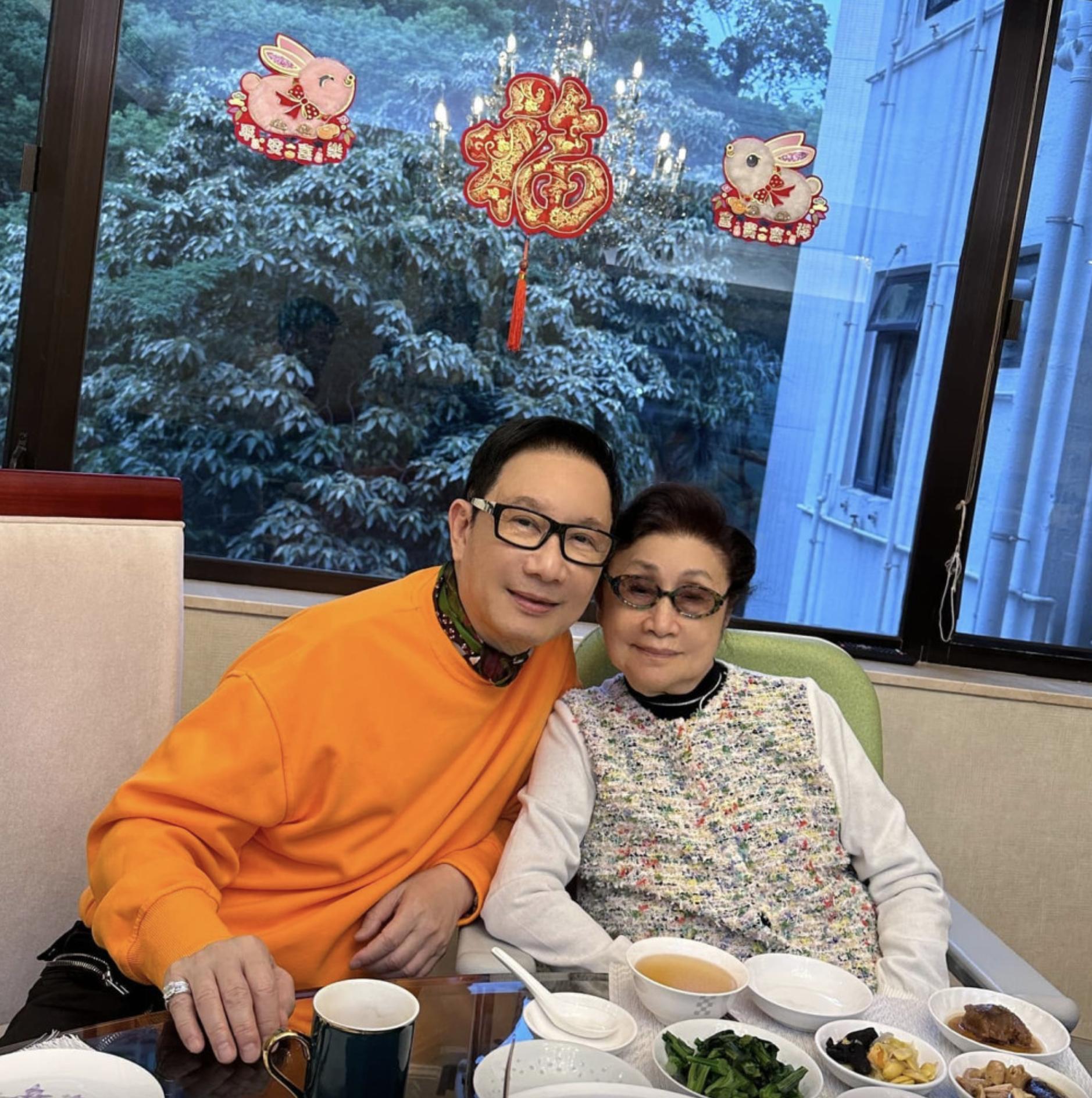 白雪仙年轻照,白雪仙近照曝光