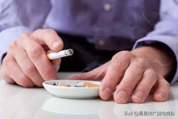 戒烟应该完全戒烟还是逐步戒烟,戒烟是逐渐戒烟还是一次性戒烟好