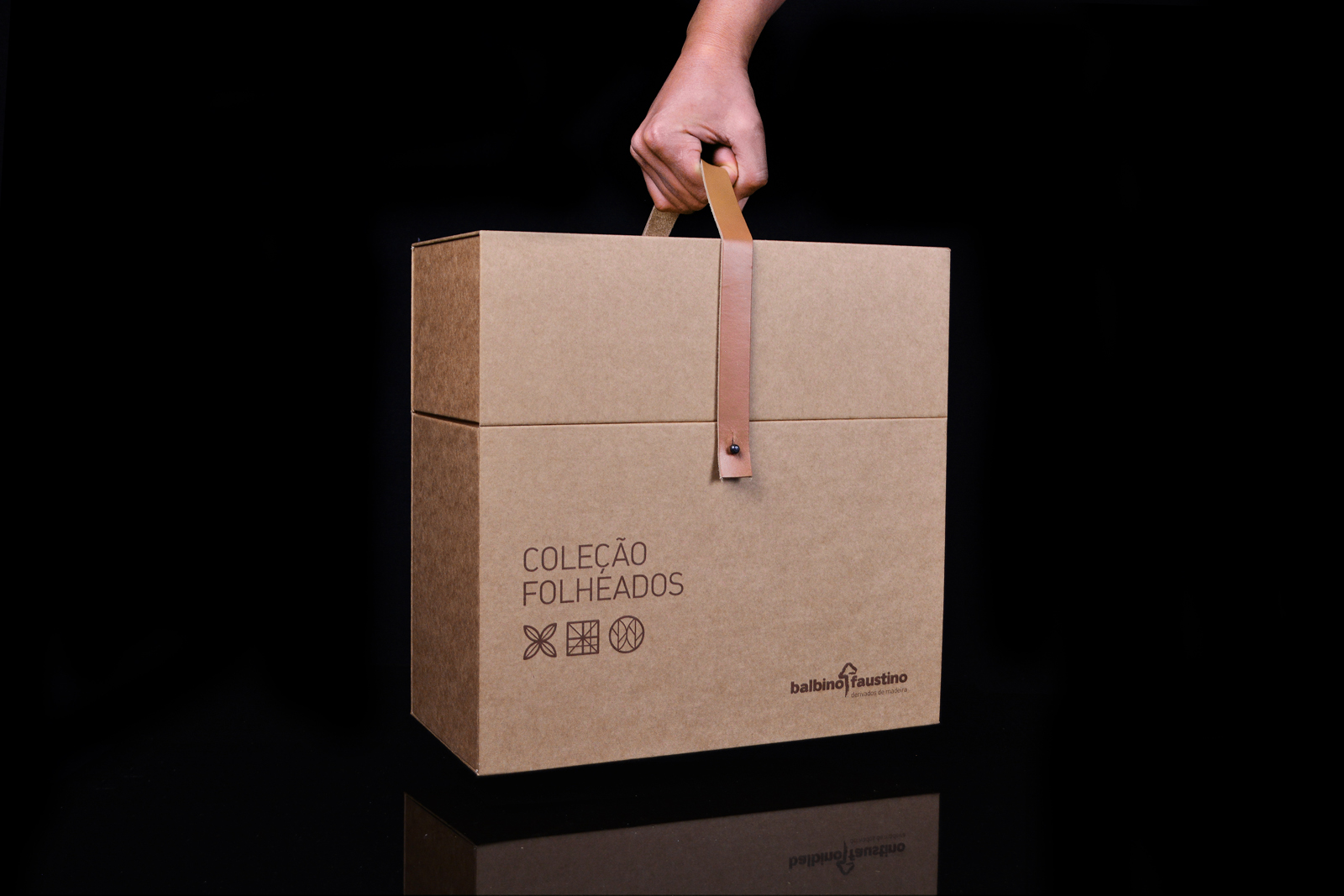 BALBINOFAUSTINO样品目录卡片盒包装设计via:sistema4