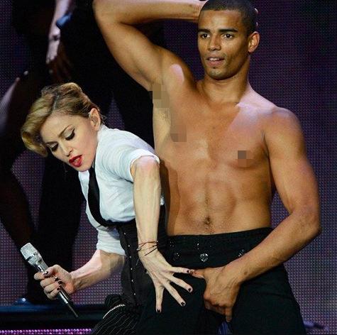 如何看待明星性骚扰事件,娱乐圈骚扰事件回顾