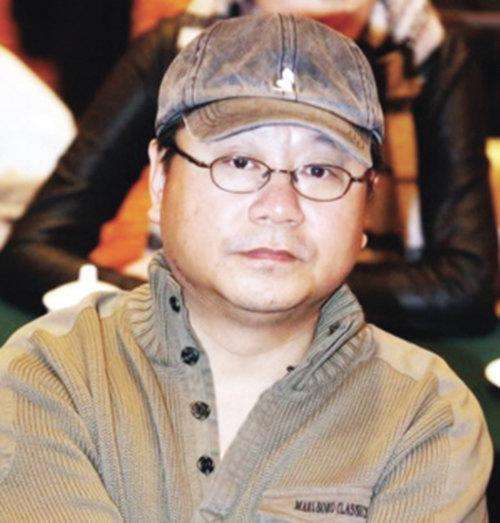 范伟获最佳男配角获奖感言,范伟再获“天坛奖”最佳男主角奖