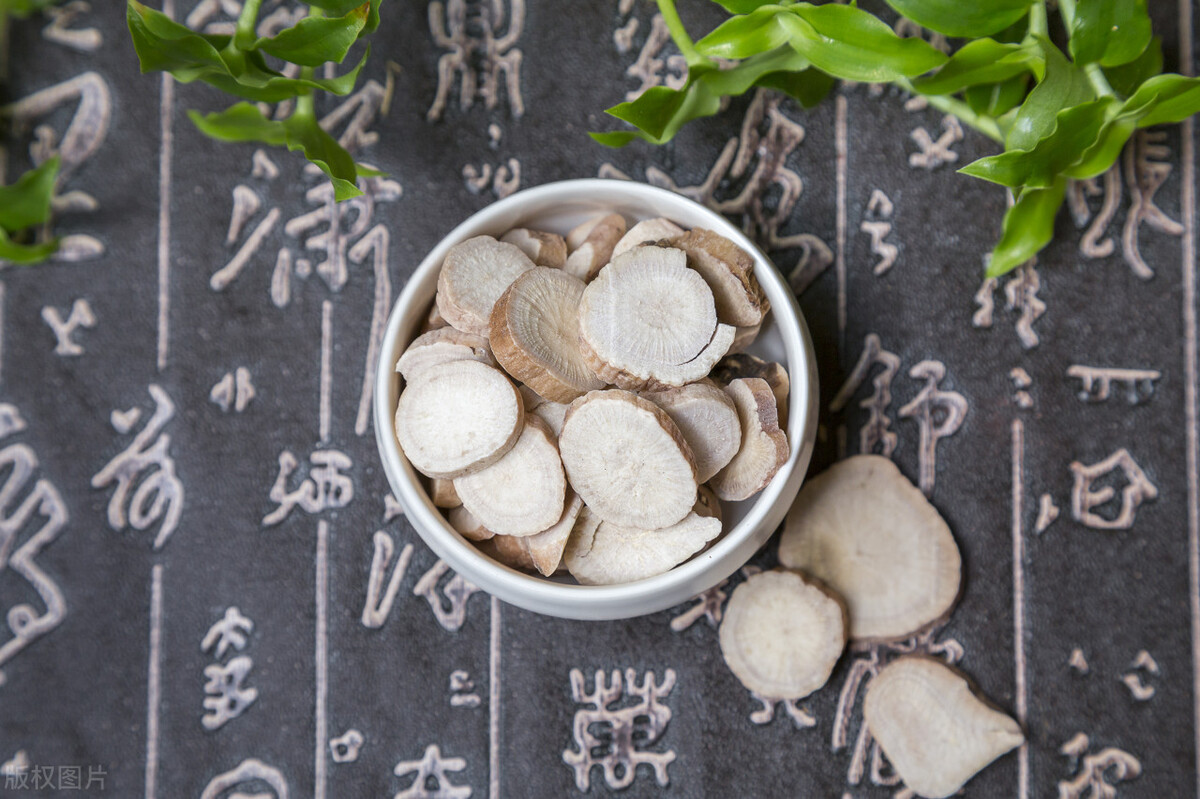 胃溃疡，怎样才能治病根？治胃必先治脾，这张方子，能修复胃损伤