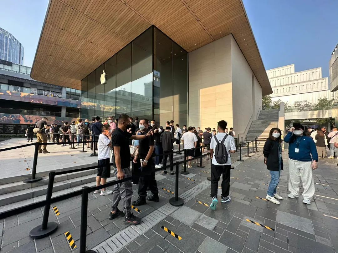 iphone14灵动岛真机展示,iphone14系列灵动岛机型