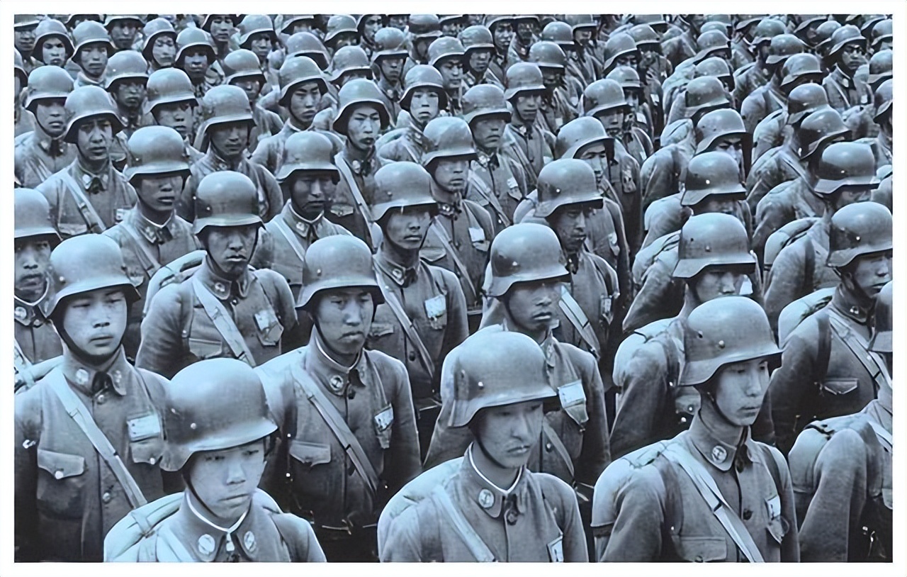 1949年，蒋介石退守台湾，是谁在背后出的主意？又为何会选定台湾