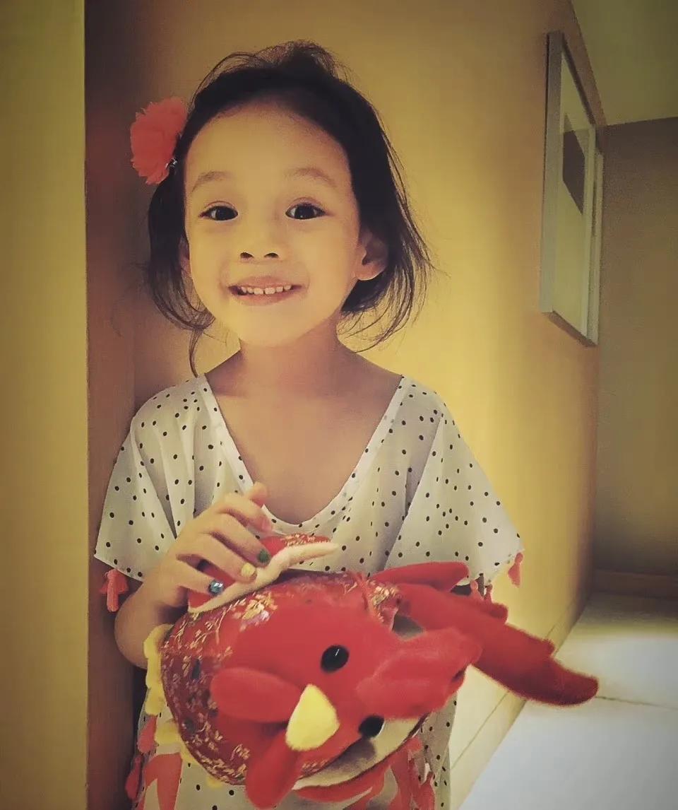 57岁罗嘉良被传患肝癌后首现身,罗嘉良肝癌再次恶化昏迷不醒